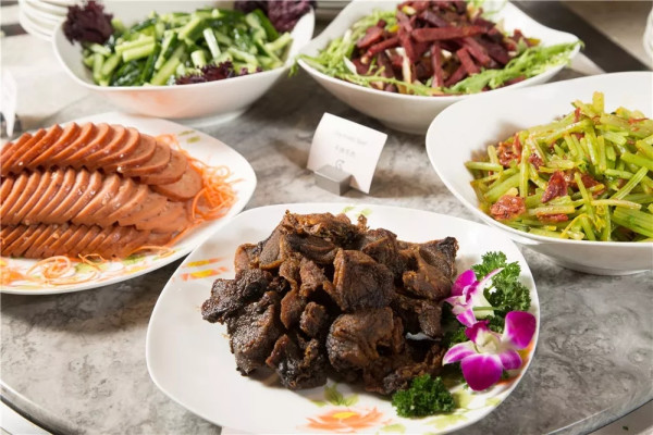 上海虹桥郁锦香宾馆(原虹桥宾馆)1晚+双早+下午茶/自助晚餐