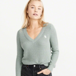 Abercrombie & Fitch 227701-1-1 AF 女士V领针织衫