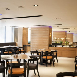香港铜锣湾皇悦酒店1-3晚+可加购迪士尼/海洋公园/太平山套票门票