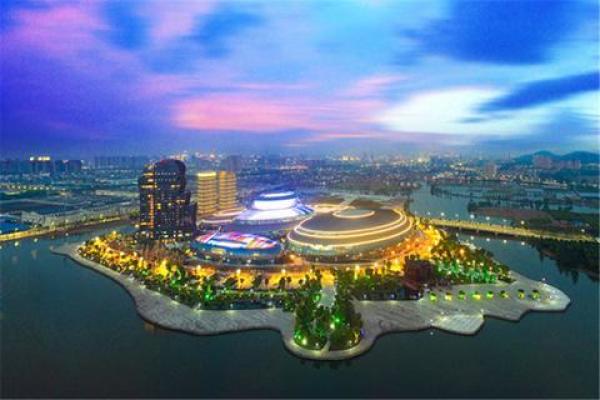 绍兴东方山水金沙酒店1晚+ 2大1小早餐+陆公园门票3张