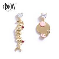 CROCUS猪年抽象小鼻猪耳饰 时尚创意个性不对称趣味字母925银针甜美耳钉 52607 金色