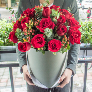 爱侣 鲜花速递33朵红玫瑰花抱抱桶送爱人送女友同城配送北京上海成都广州全国花店送花店