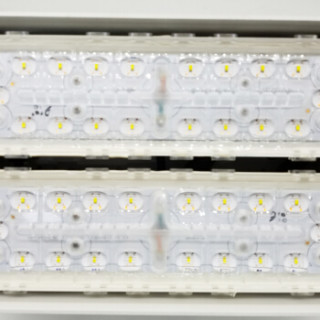 欣辉亿诚 XH221B-200W LED投光灯