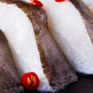 南极直达 冷冻格陵兰比目鱼切身 500g 袋装 宝宝辅食 自营海鲜水产
