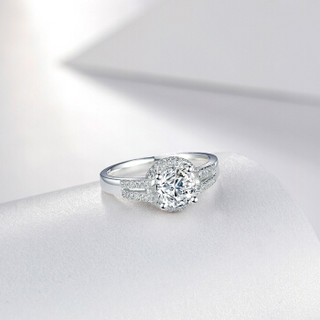 周六福 珠宝女款钻石戒指18K金求婚订婚钻戒 KGDB023506 60分 SI/H