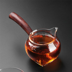 实木侧把锤目纹玻璃公道杯防烫公杯茶海分茶器匀杯