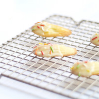 学厨 CHEF MADE 冷却架 蛋糕面包冷凉网烘焙工具不粘重钢材质41.3*25.7*1.8cm香槟金色WK3004