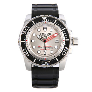 帝舵海洋王子型系列25000-Rubber black bracelet 白盘腕表