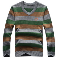 吉普盾 毛衣男条纹针织衫V领休闲套头打底衫 D9303 墨绿 XL