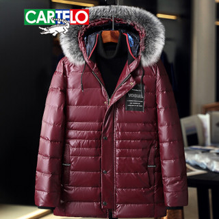 卡帝乐鳄鱼(CARTELO)羽绒服男士2018冬季新款大毛领连帽修身中长款保暖外套 红色 L