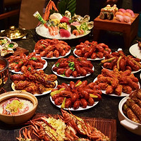 吃货福利：9款口味龙虾，遇上畅吃波龙海鲜盛宴！国家会展中心上海洲际酒店小龙虾自助晚餐