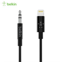 贝尔金（BELKIN）金属质感高保真音频线3.5mm音频接口转Lightning 车载音响外接公放音频设备连接线1.8米黑色