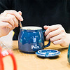 新居意 马克杯咖啡杯陶瓷杯子情侣水杯牛奶杯居家办公室茶杯早餐麦片杯 都市杯 蓝色 带盖带勺