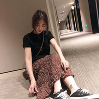 BANDALY 蹦跶狸 春季新款女装新品半身裙女韩版褶皱松紧腰复古印花雪纺半身裙潮 yzALcgm210 酒红 L