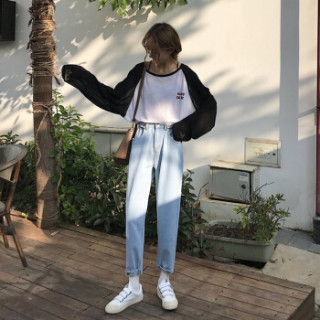 莉夏乐 2019春夏新品女装新款休闲裤扣子装饰小牛仔裤女 zxALYD2890 浅蓝 L