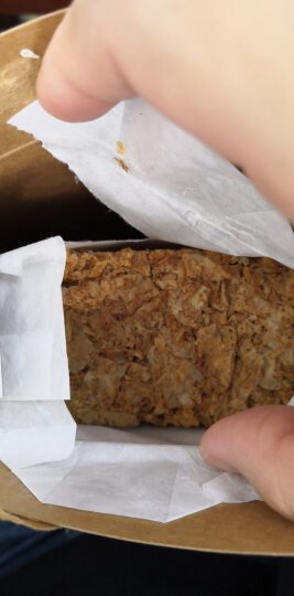 一共两大盒，每盒两包，用牛奶或者豆浆泡开
