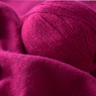 牧心 羊绒线毛线 21/3中粗线 手编机织均可 婴儿宝宝毛线 围巾线Z04 深玫红