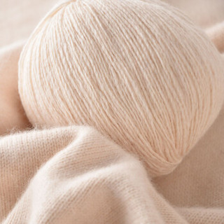 牧心 羊绒线毛线 21/3中粗线 手编机织均可 婴儿宝宝毛线 围巾线Z04 米白色