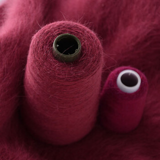 奥丝布莱特 羊绒线 长毛毛线 14/2中粗线 手编机织均可 婴儿宝宝毛线 围巾线J06 酒红色