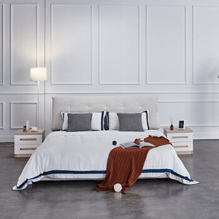 曲美家具 家居 床 布艺床 现代简约北欧卧室1.8米双人床可拆洗软靠床 米色F2-2017E-B4-180