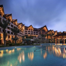 三亚海棠湾麓湖度假酒店 山景房2晚+水稻公园门票（2大1小） 可免费加床