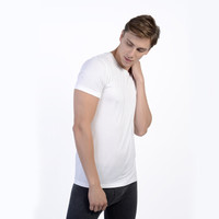 京东京造 J.ZAO 男士圆领薄款短袖内衣 发热纤维修身T恤 白色 L码