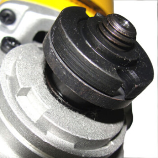 得伟(DEWALT)DW803-A9 800W大功率角磨机 后置开关