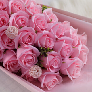 商品姻唯爱 33朵粉色香皂花玫瑰花礼盒鲜花速递情人节520礼物送女友