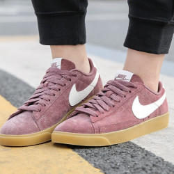  NIKE 耐克 BLAZER LOW SD 女子运动鞋板鞋