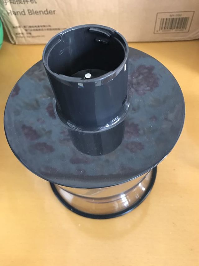 宝宝吃辅食买的料理机，比ss2多了一个一