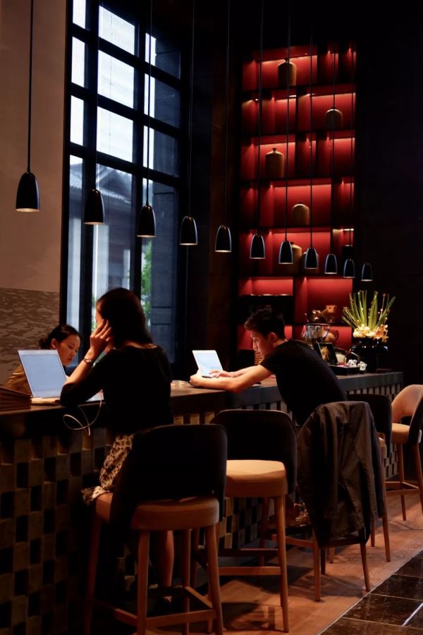 一个周末,与静谧山水相遇!宁波东钱湖康得思酒店2晚+双早+下午茶+福泉山门票2张+餐饮代金券500元