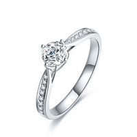 周六福 珠宝时尚女款结婚钻石戒指18K金镶嵌钻戒 KGDB023282 80分 SI/H