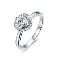 周六福 珠宝女款钻石戒指时尚钻石镶嵌订婚钻戒 KGDB023302 90分 SI/H
