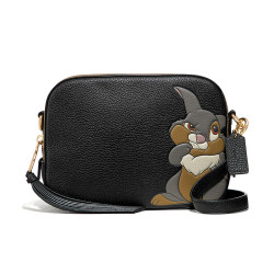 coach蔻驰女士disney兔子图案相机包单肩斜挎包