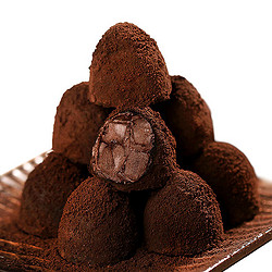 依蒂安斯 72%炭黑松露形巧克力 礼盒168g