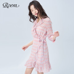 Roem衣恋旗下2019夏季新款复古v领短裙雪纺系带连衣裙RCOW92301C *3件