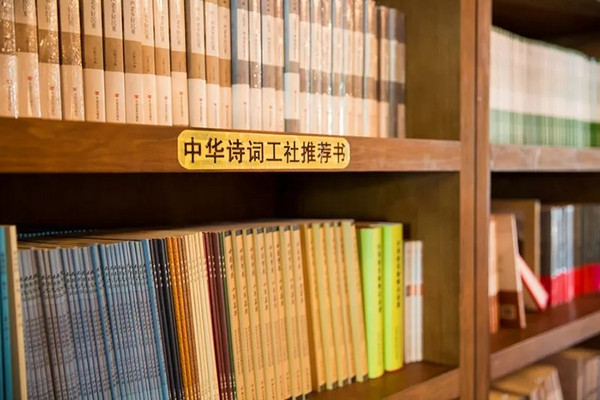 出门即沙滩!无边洞穴泳池、乐园任嗨!惠州惠东海王子学习型酒店1晚套餐