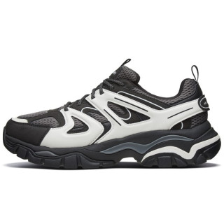 美国十大运动鞋品牌(美国运动品牌鞋子排行榜前十名) 美国十大运动鞋品牌(美国运动品牌鞋子排行榜前十名)