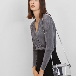 Charles & Keith 透明绳结包