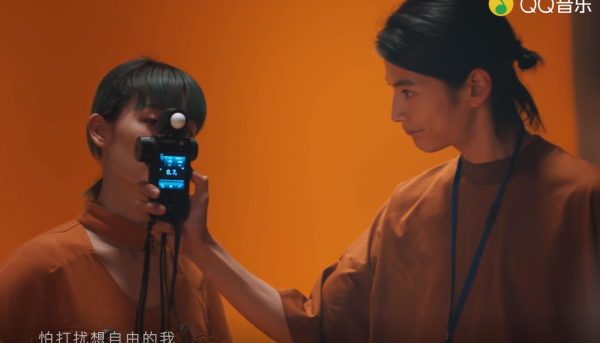 《说好不哭》：怎么评价周杰伦新歌？粉丝：送我哈苏，真的不哭