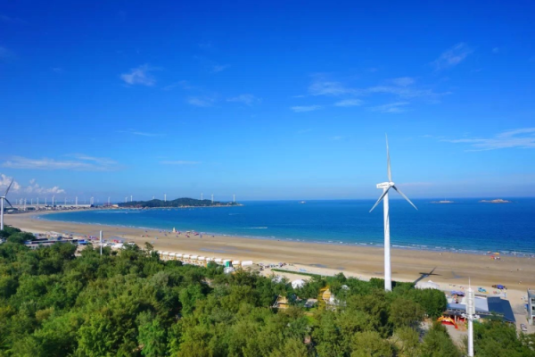 福建漳浦香山湾度假酒店1晚(含2大2小滨海烧烤 / 中式家庭餐2选1)