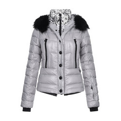 MONCLER 盟可睐 女士银灰色聚酰胺纤维连帽羽绒服 A2 098 4699225 53144 903 0码