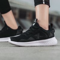 XTEP 特步 881218119559 情侣款休闲鞋 *3件