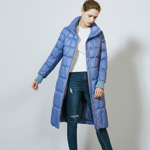 商品皮尔卡丹(pierre cardin)女羽绒服2019冬季时尚立领字母印花中长