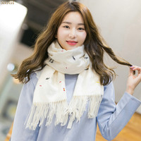 Siggi SI89459日系纯色围巾女秋冬时尚个性刺绣学生韩版可爱加厚两用披肩 米白色 180*63CM
