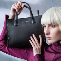 姬龙雪（Guy Laroche）女士包包单肩包牛皮铆钉方包个性潮流鎏金宽肩带斜跨手提包GS12182321-01黑色