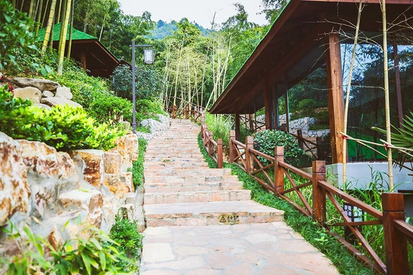 隐居山水半岛，背山面湖！安吉涵田度假村1晚套餐