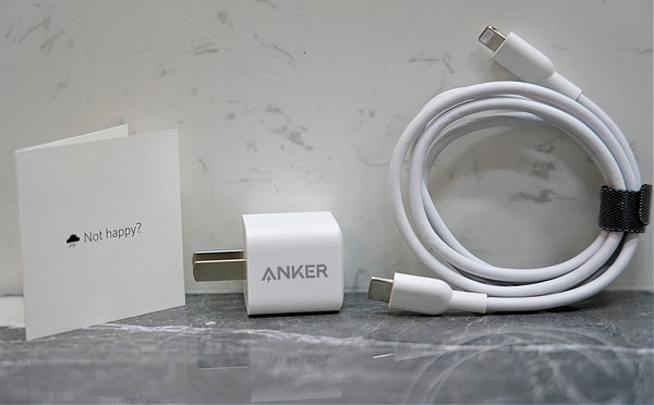 18W充电小钢炮，换下祖传五福一安 | Anker Nano USB-C 18W PD快充充电器