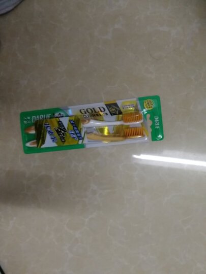 这款牙刷很好用，感觉清洁度高，用起来挺舒