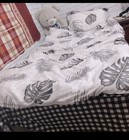 给男朋友买的，他说很舒服，应该是棉的